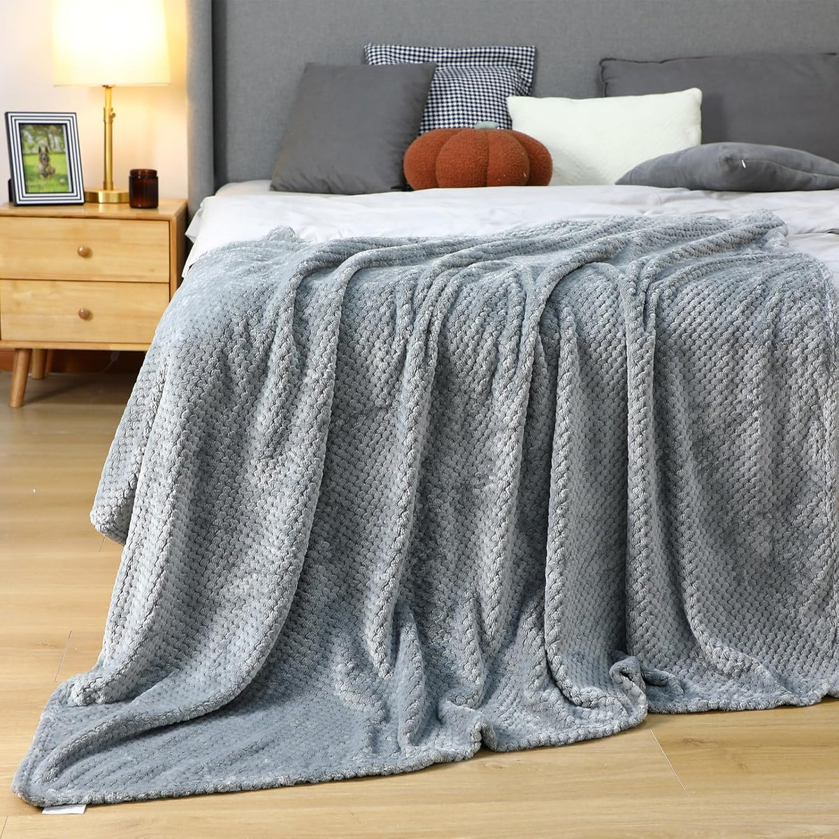 Waffle Knit Fleece Throw Blanket, Set of 4 – Neutral Tones